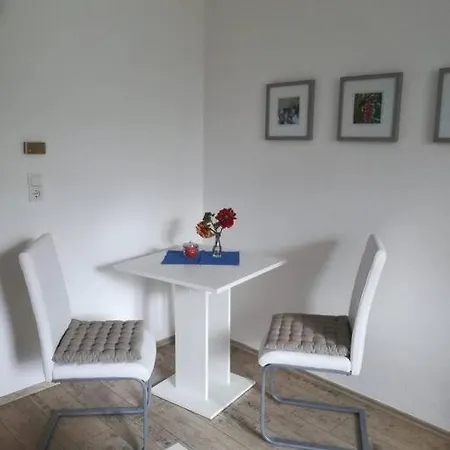 Appartment, Gemuetlich U. Zentral *